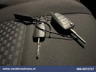 Ford Transit 2024 - 2.0 TDCI 131pk L4H3 Jumbo Euro6 Airco | Camera | Cruisecontrol | Verwarmde voorruit obrazek 18