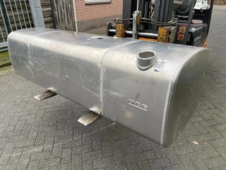 DAF N/A 2024 - 2198106 BRANDSTOFTANK 690 LTR (199.5X67.5X58 CM) изображение 1
