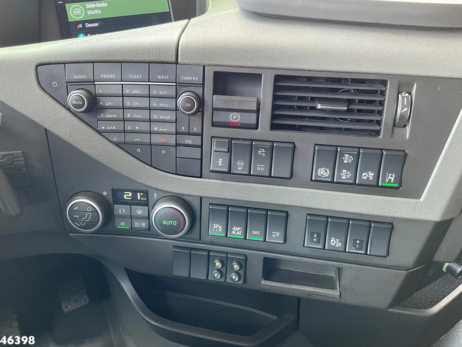 Volvo FH 2020 - 540 6x2 Retarder Just 398.766 km! immagine 14
