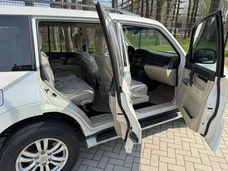 Mitsubishi Pajero 2014 - GLS 3.8 - V6 , 4x4 , 7 Pers., Full Option imagen 10
