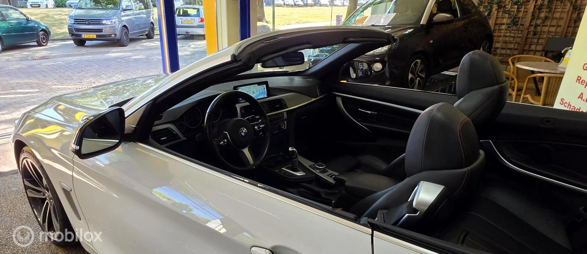 BMW 4 Serie 2020 - Cabrio 420i High Executive Edition afbeelding 15
