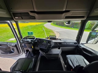 Scania R 2023 - R560 bild 22