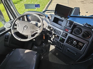 Renault N/A 2015 - T 460 obrazek 8