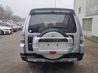 Mitsubishi Pajero 2008 - GLS 3.5 - V6 , 4x4 , 7 Pers., Full Option image 7