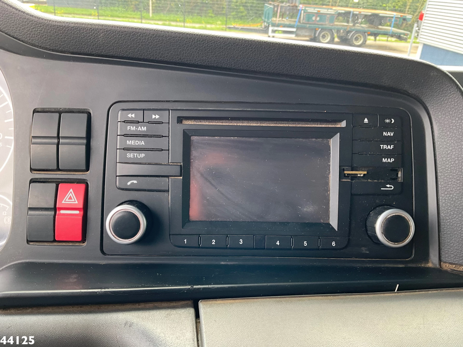 MAN TGS 2014 - 33.480 6x6 Euro 6 Palfinger 27 Tonmeter boomkraan afbeelding 15