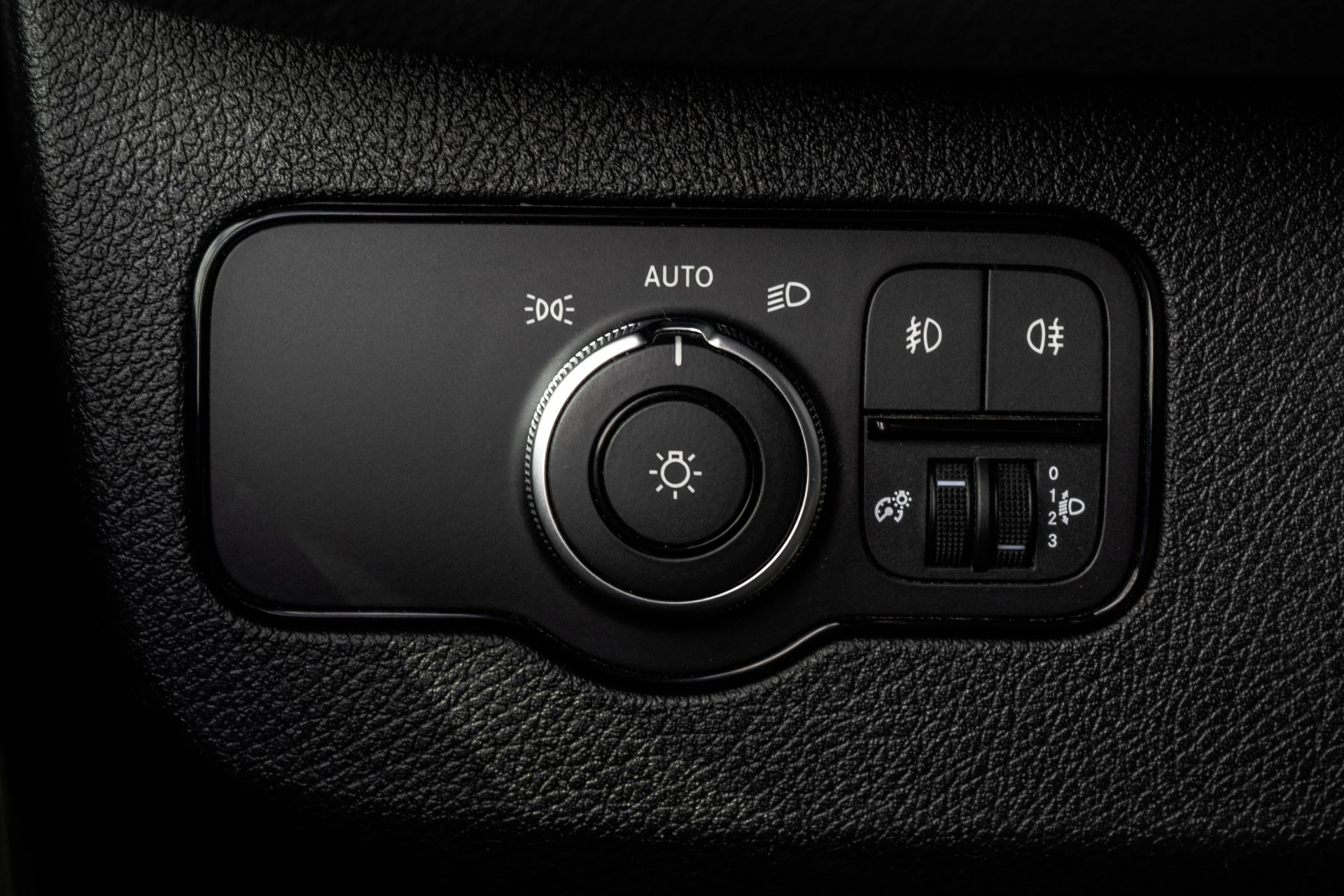 Mercedes-Benz Sprinter 2023 - **317 CDI L2H2 | Mbux | Camera | CarPlay | Navigatie | Cruise | Climate | PDC | Euro 6** immagine 24