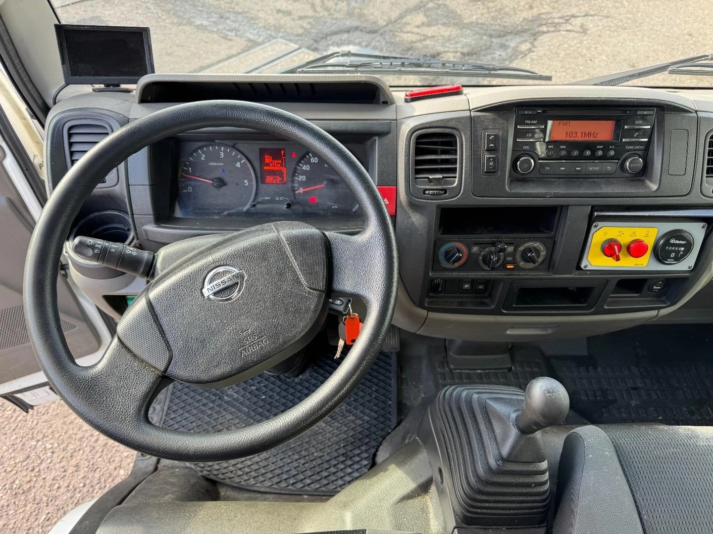 Nissan Cabstar 2015 afbeelding 15