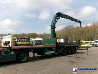 Massey Platform trailer + HMF 4720 K3 crane 2011 en venta