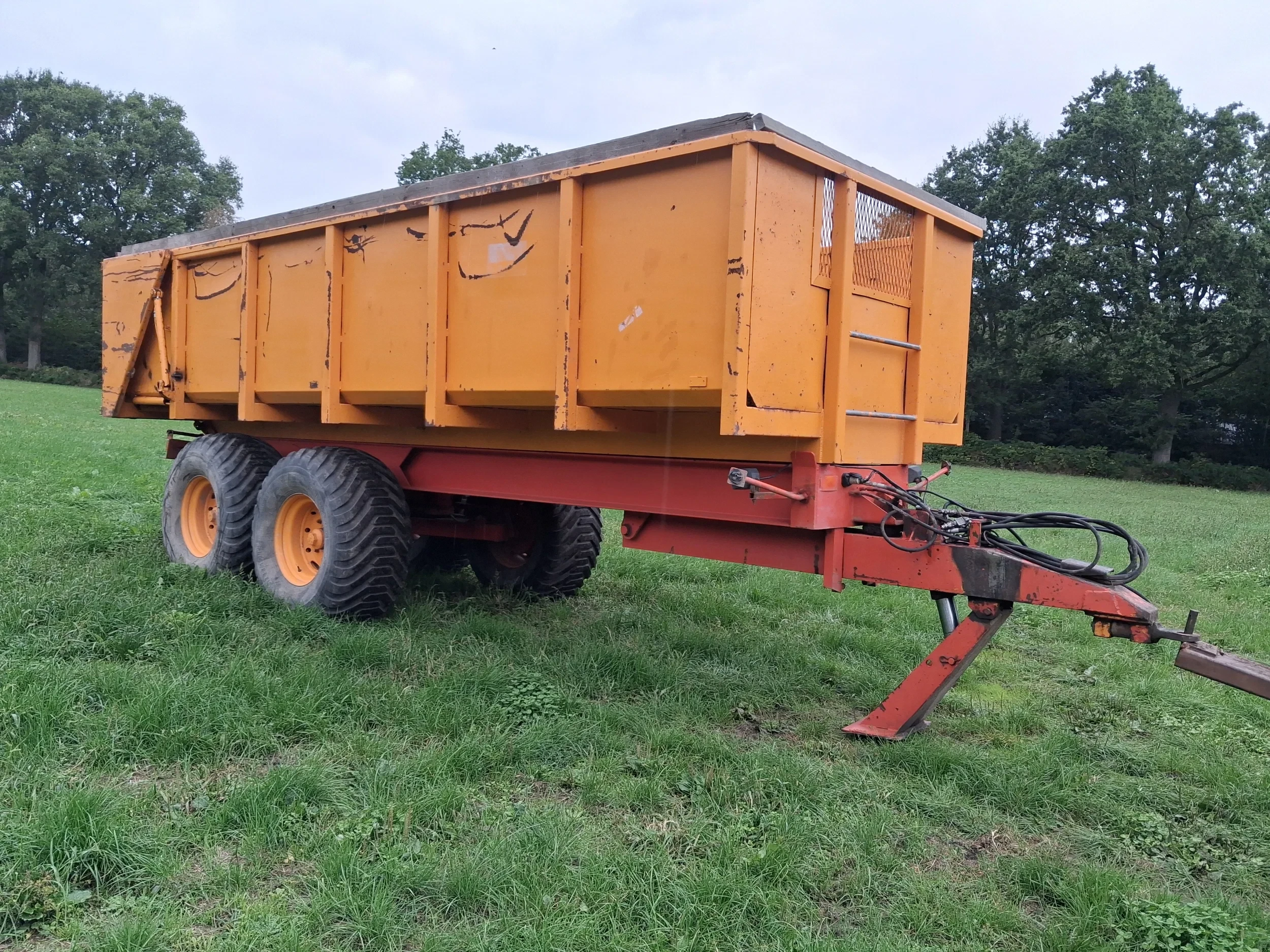 Veenhuis 14000 1987 - kipper/graankipper 14 ton изображение 1