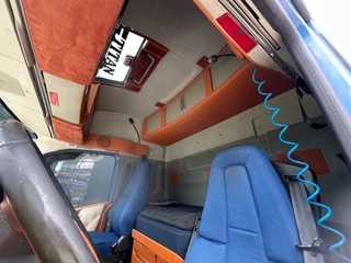 Volvo FH 2021 - 500 FH 500 Globetrotter / NEW MODEL / FULL AIR / TURBO COMPOUND / SHOW TRUCK / SPECIAL INTERIOR bild 35