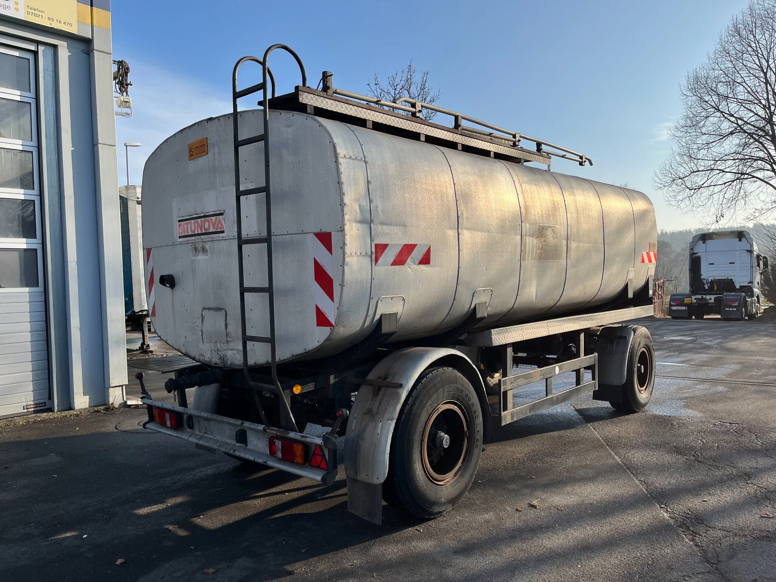 Schäfer 1993 - BTA, 1600 Tank-/ Bitumenanhänger image 5