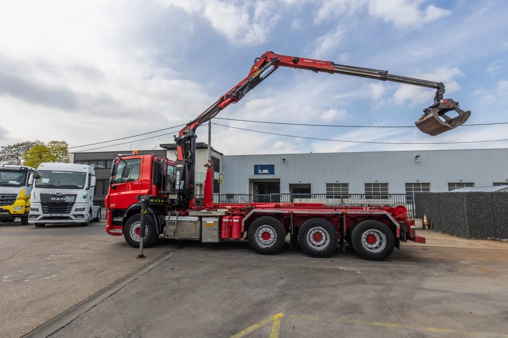 DAF CF 440 2015 - FAK -8x2 + Palfinger Epsilon Q180 Z95TR zdjęcie 2
