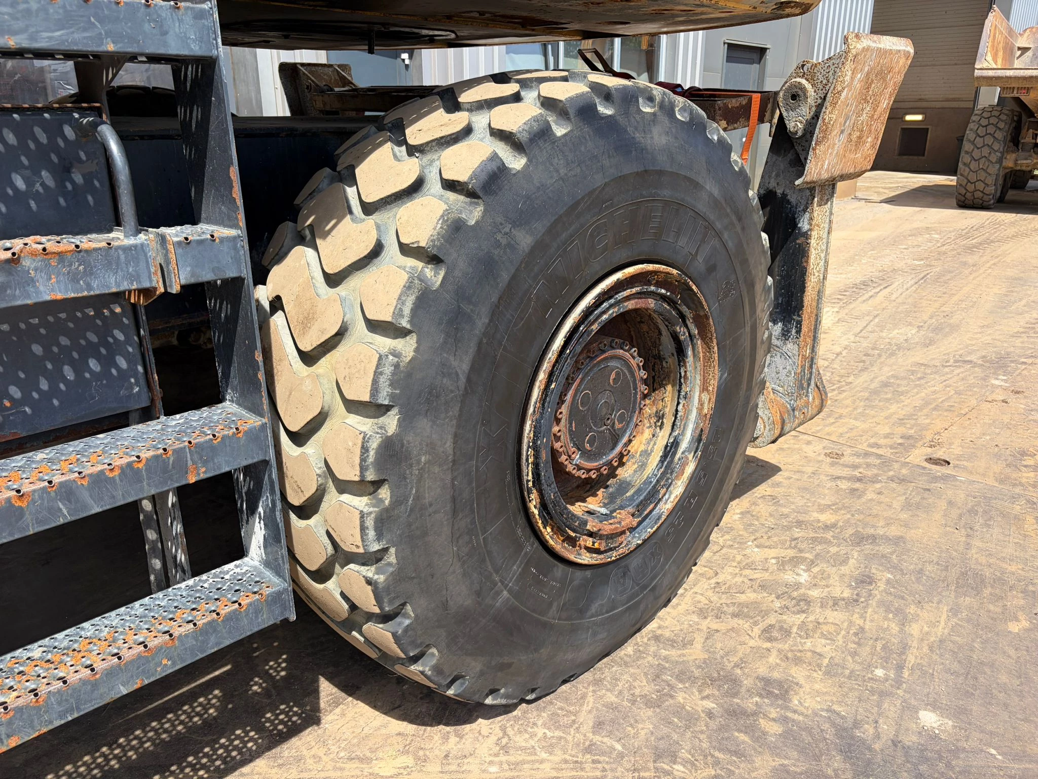 Caterpillar M325DMH 2009 afbeelding 17