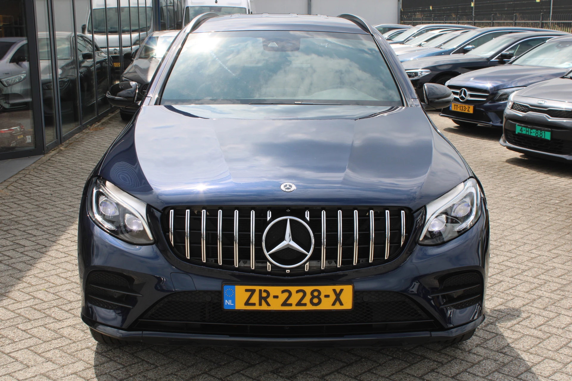 Mercedes-Benz GLC 2019 - 250 4MATIC AMG LINE NIGHT PAKKET COMAND CARPLAY <<NL AUTO>> afbeelding 10