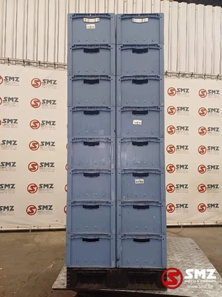 Diversen N/A - Occ lot van 32 plastieken bakken imagem 3
