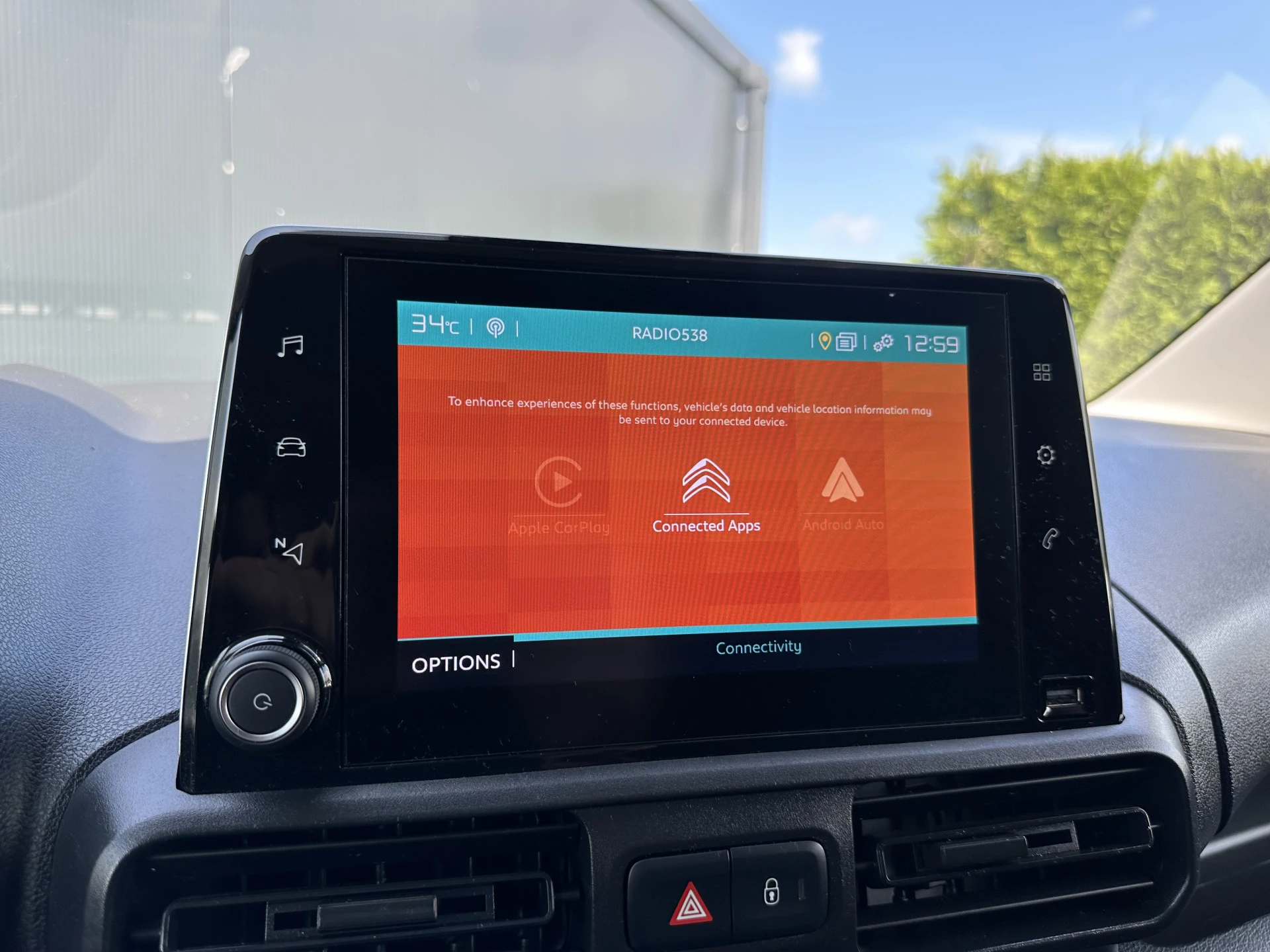 Citroën Berlingo 2020 - 1.5 BlueHDI 102 PK E6 / L1H1 / 1e EIG. / TREKHAAK / PERMANENT REAR VIEUW / BLIND SPOT / ALUCA INRICHTING / AIRCO / CRUISE afbeelding 15