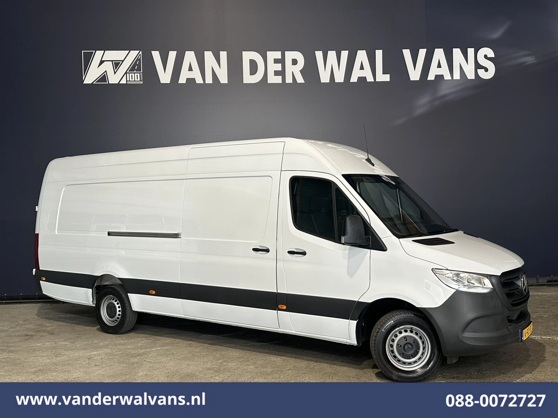Mercedes-Benz Sprinter 2022 - 317 CDI 170pk L4H2 Supermaxi Euro6 Airco | Camera | Apple Carplay | Android Auto immagine 1
