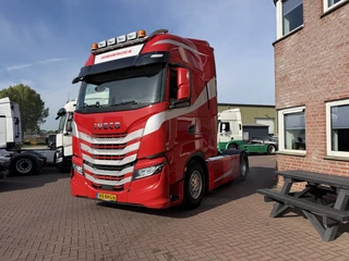 Iveco S-WAY 460 2021 - S-WAY 460 LNG / Retarder / Night airco / Smart tacho / TOP NL- TRUCK afbeelding 2 miniatuur