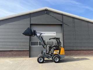 Giant G1500 minishovel / kniklader NIEUW €465 LEASE 2026 afbeelding 2 miniatuur
