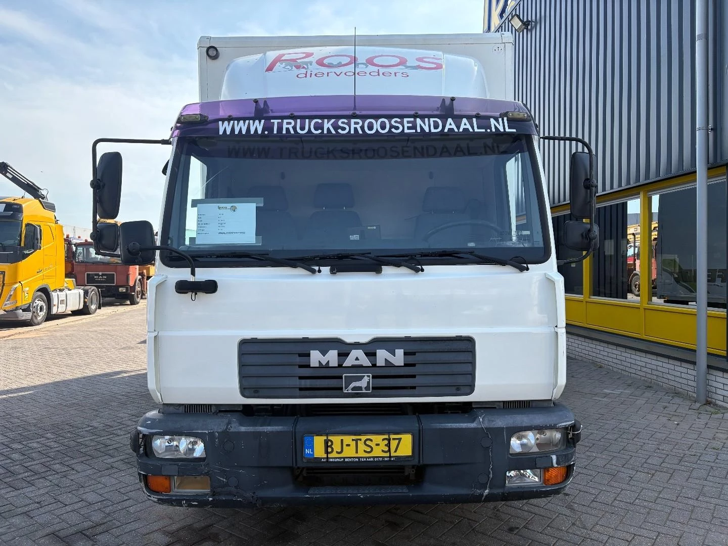 MAN LE 170 C 2001 imagem 4