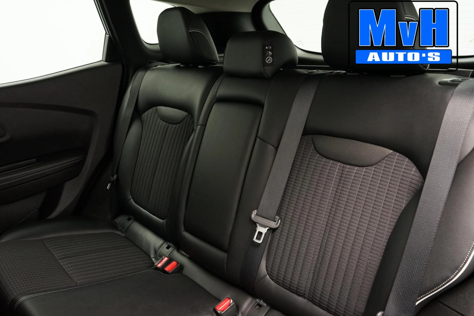 Renault Kadjar 2016 - 1.2 TCe Bose|TREKH|LED|STOELVW|BOSE|CLIMA|NAV afbeelding 14