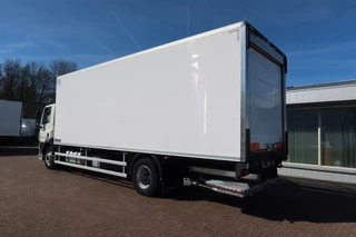 DAF CF 320 2020 - Bak +Roldeur + klep, Carrier Silence supra 1150 obrazek 3