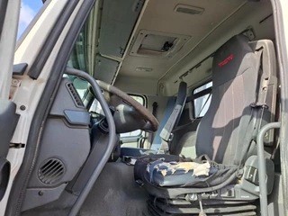 Volvo FM13-400 2007 - / 8X4 / AJK HOOK 25TON / CRANE HMF 1560 K3 / ROTATOR / LIFT+LENKACHSE / AIRCO / MANUAL / EURO-4 / 2007 bild 18