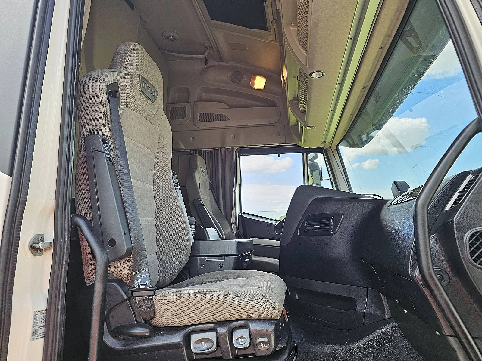 Iveco Stralis 2018 - AS440S40 immagine 7