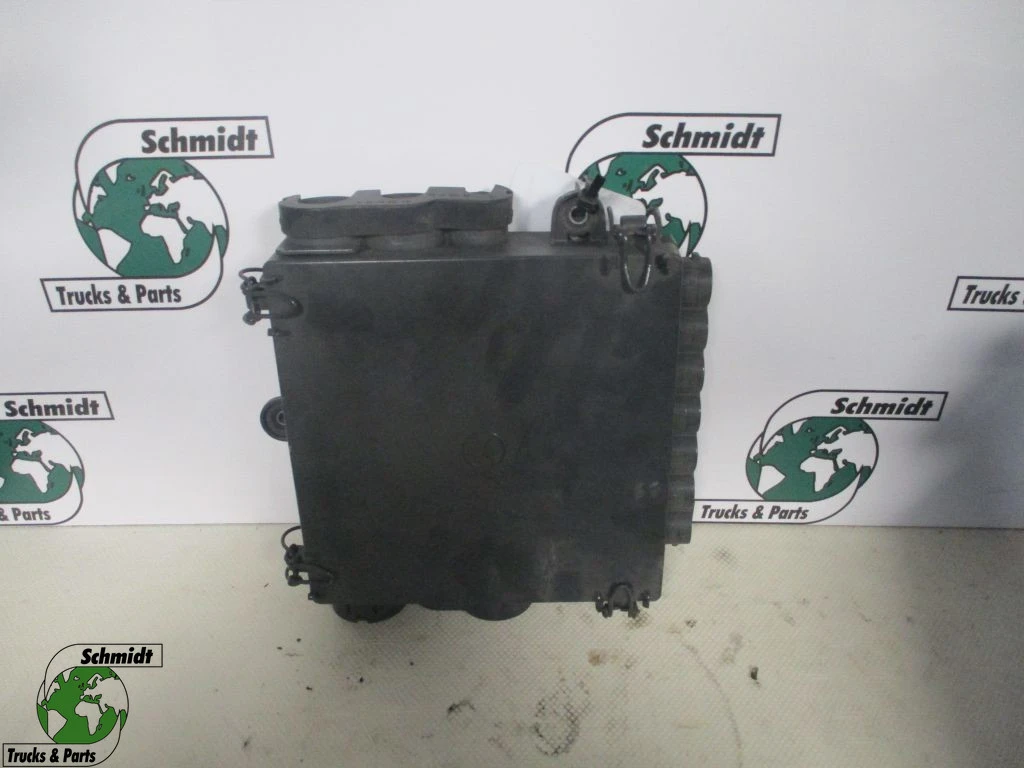 Mercedes-Benz - A 960 546 04 40 CHASSIS MODULEN imagen 1