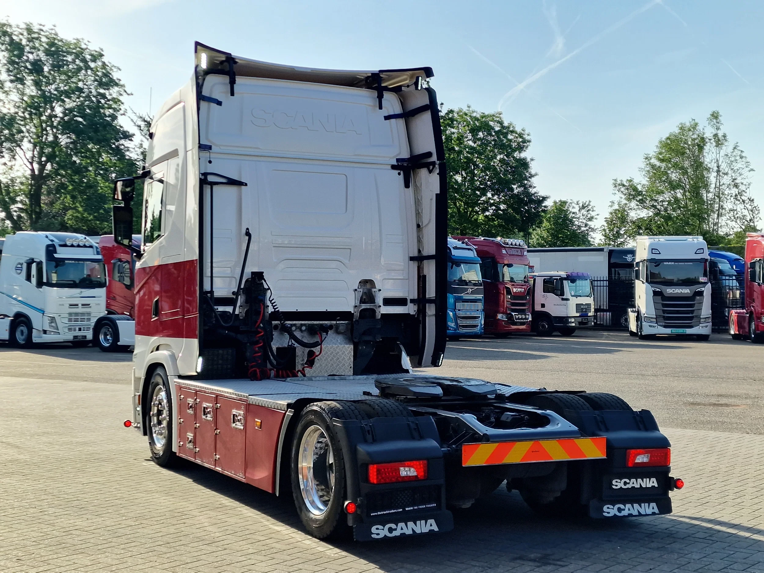 Scania S 2021 - S540 NGS Highline 4x2 - Low deck - Retarder - Custom interior - Night clima - Full air - Led - Navi obrázek 5