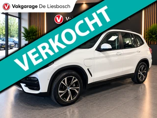 BMW X3 2021 - XDrive30e Executive / stoelverwarming / cruisecontrol / trekhaak / camera + pdcdealer onderhouden na prodej