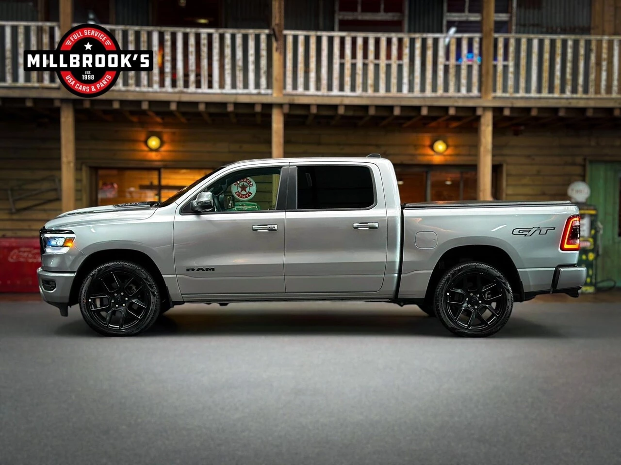 Dodge Ram 1500 2024 - 5.7 V8 4x4 Sport GT zdjęcie 3