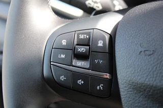 Ford Transit 2024 - 350 2.0 TDCI L2H2 Limited 165pk - Adaptive Cruise - Xenon - Navi - Blind Spot - 360 camera - Rijklaar obrazek 16