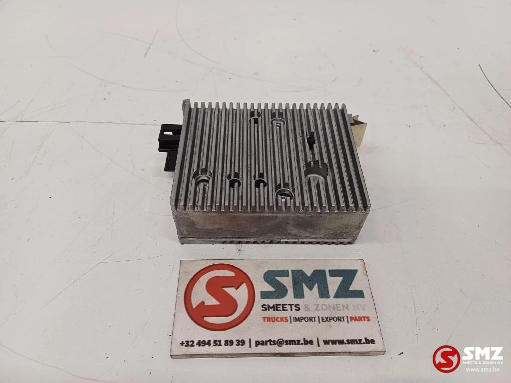 Mercedes-Benz 2021 - Occ spanningsomvormer 18A Mercedes afbeelding 1