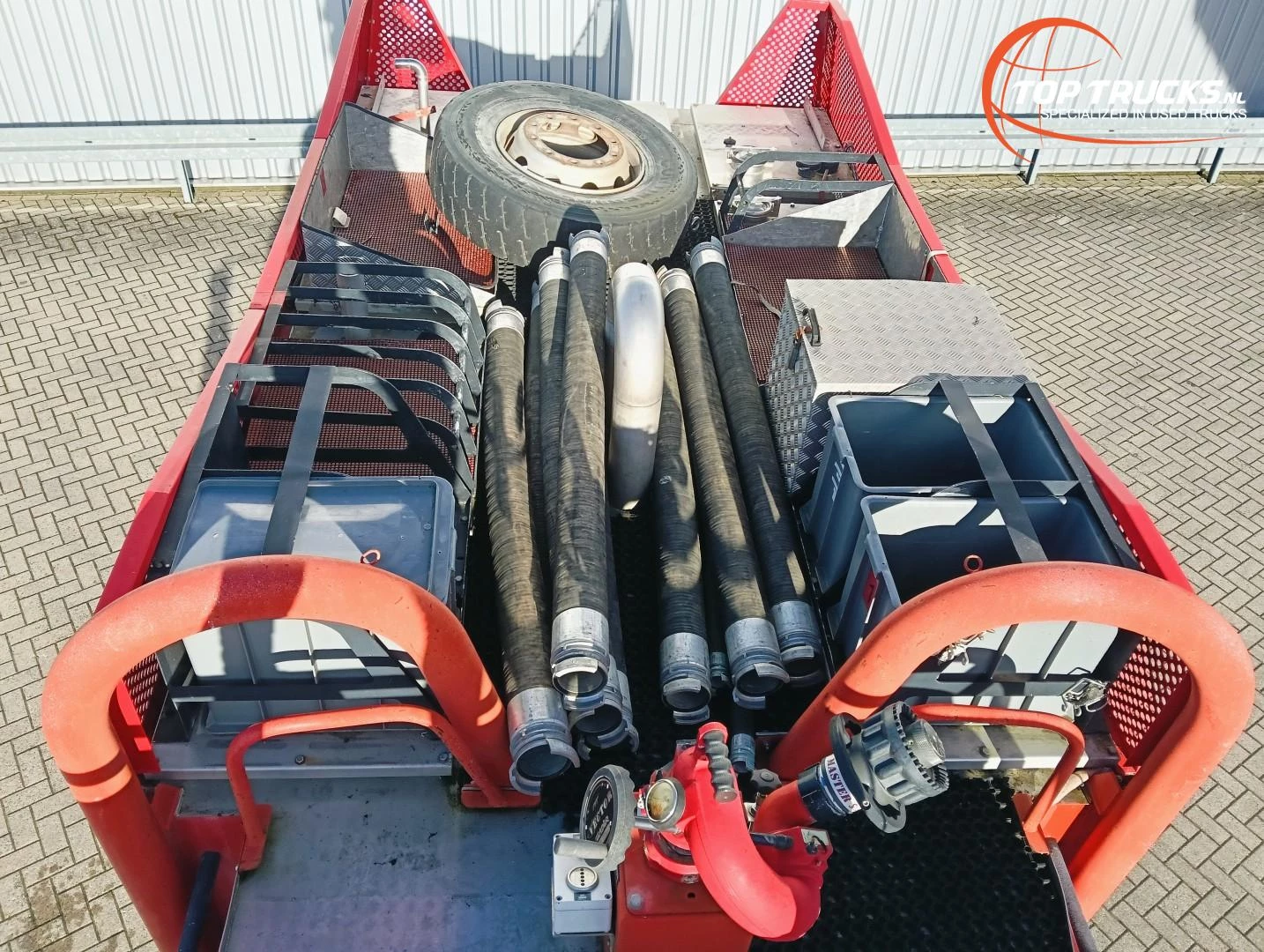 Mercedes-Benz 1824 1998 immagine 21