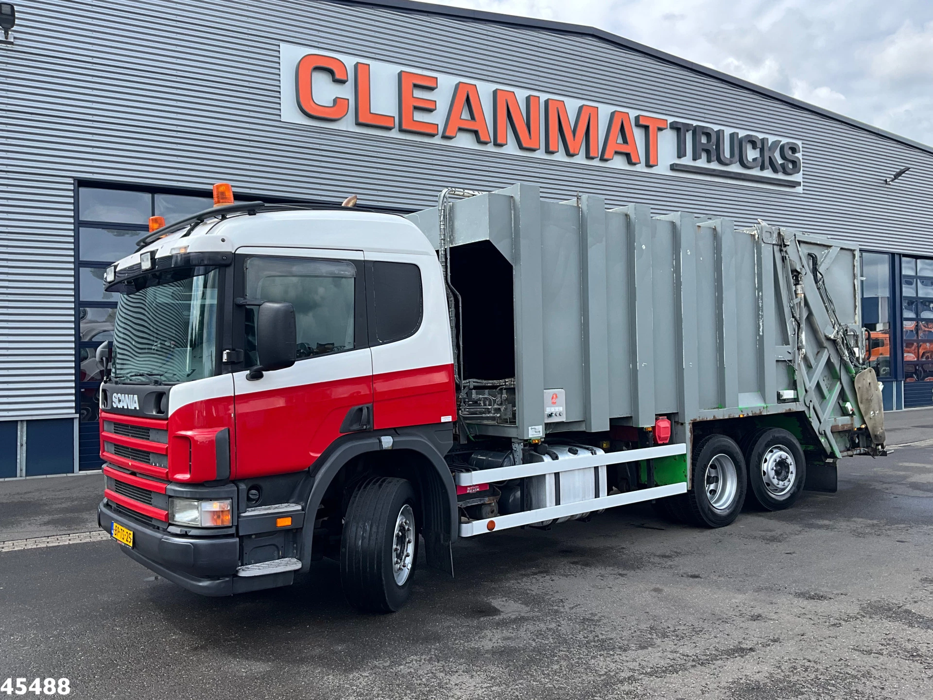 Scania P 2004 - 230 VDK 20m³ image 1