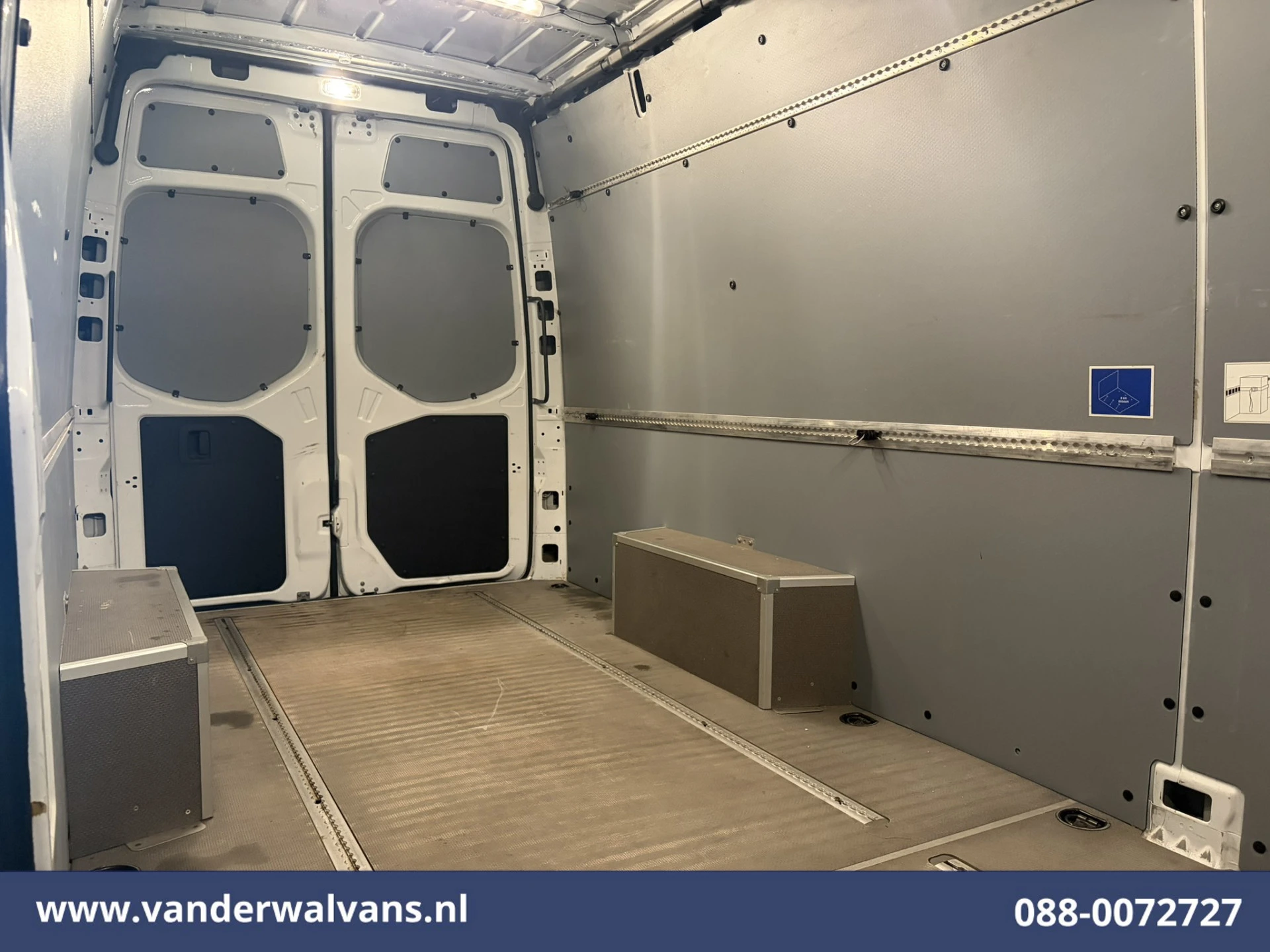 Mercedes-Benz Sprinter 2023 - 317 CDI 170pk L3H2 Euro6 Airco | 360 Graden Camera | Navigatie | Apple Carplay | Chauffeursstoel obrázek 16