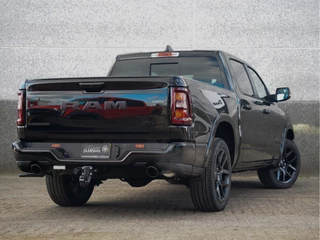 Dodge Ram 1500 2024 - Laramie Night SST Hurricane 426pk image 2