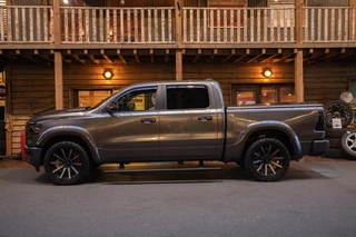 Dodge Ram 1500 2024 - 5.7 V8 Limited zdjecie 8