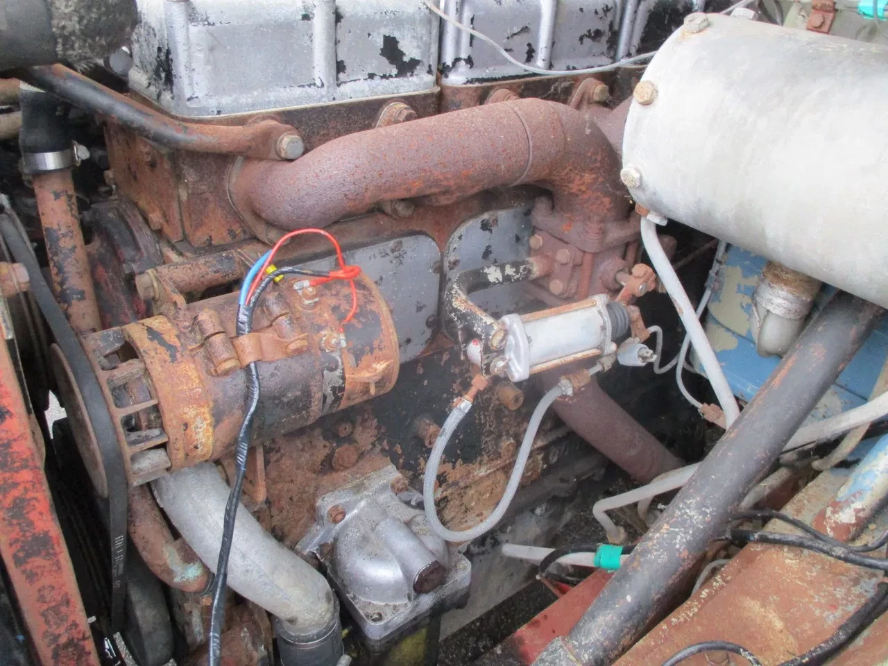 MAN 1960 - 520 , 11-136 , 6 Cylinder , Manual , 3 way tipper , Oldtimer image 14