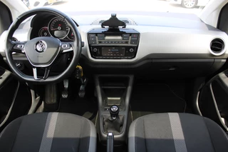 Volkswagen up! 2019 - 1.0 BMT high up! PANORAMADAK ECC WINTERPAKKET PDC <<NL AUTO>> image 2