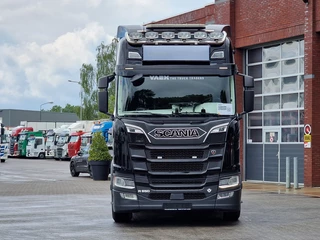 Scania R 2020 - R650 V8 NGS Highline 6x4 - Manual gearbox with retarder - Full air - 2x tank afbeelding 2