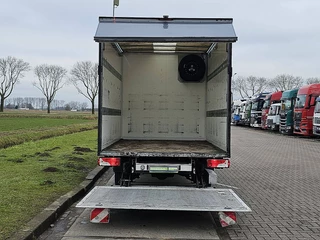 Mercedes-Benz Sprinter 2021 - 319 obrazek 13