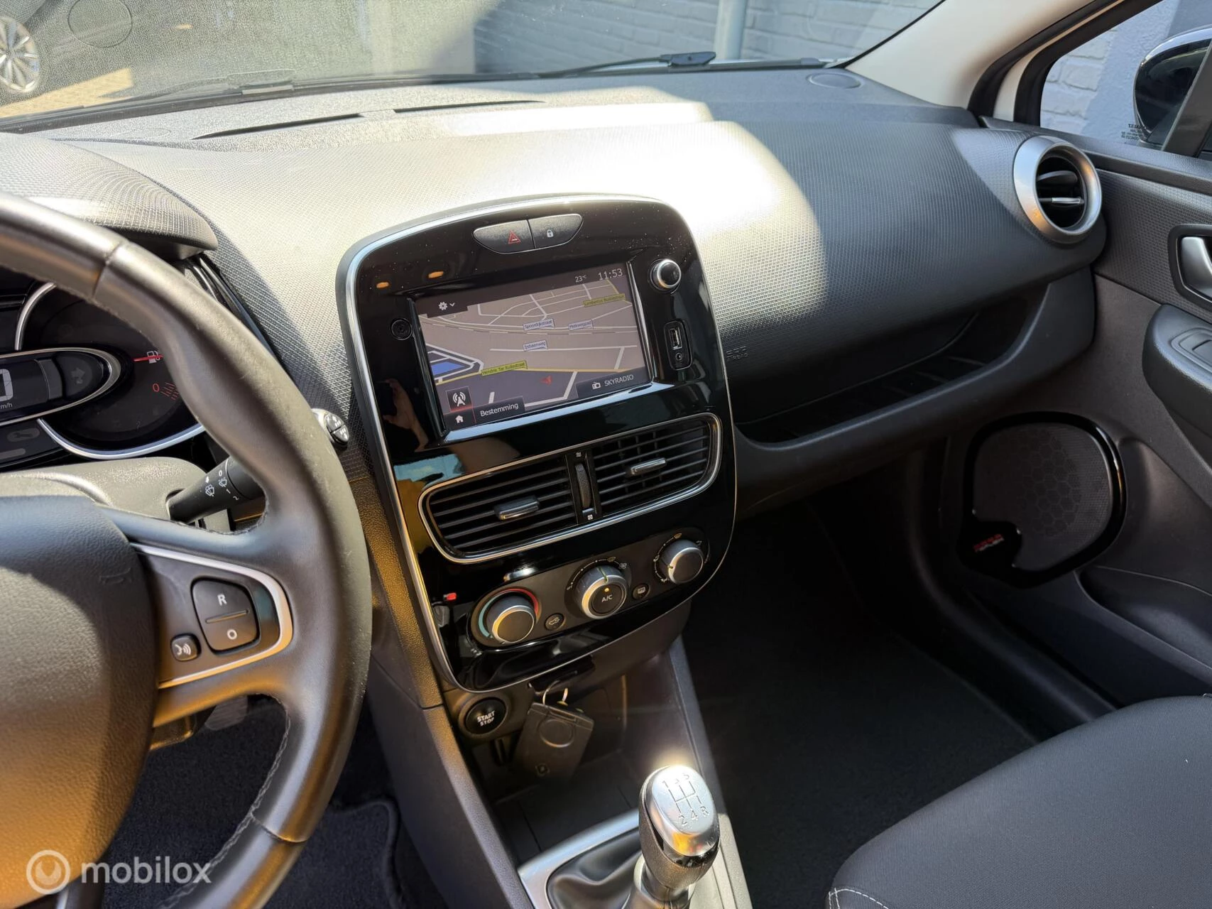 Renault Clio 2018 - 0.9 TCe Limite 03-2018 Airco Navi PDC Cruise afbeelding 10