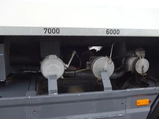 Scania P 1997 - P124-400 13000 LITER ,MANUALFEULPOMP,RITARDER obrazek 3