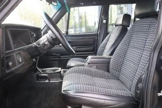 Jeep Cherokee 1986 - 5.7 V8 LS1 Swap (324PK) en volledig gerestaureerd afbeelding 3 miniatuur