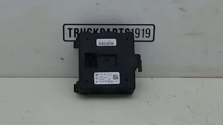 Bosch - Electrical System Regeleenheid MB MP5 na prodej