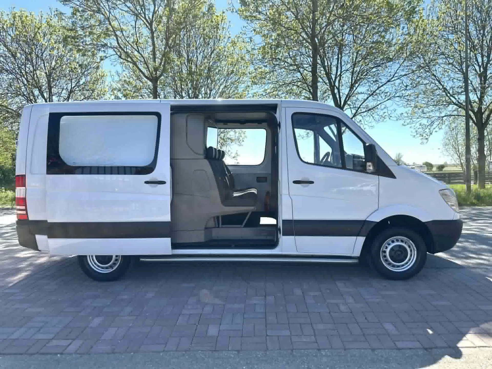 Mercedes-Benz Sprinter 2007 - 311 2.2 CDI 366 DC 7 Persoons Youngtimer afbeelding 2