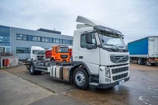 Volvo N/A 2013 - FM 330 immagine 2