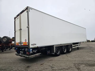 Chereau INOGAM/TYPE 1507 - CARRIER VECTOR 1950 - D'HOLLANDIA 2500 KG - BPW DISC - TUV 02-08-2026. 2018 - N/A zdjecie 3